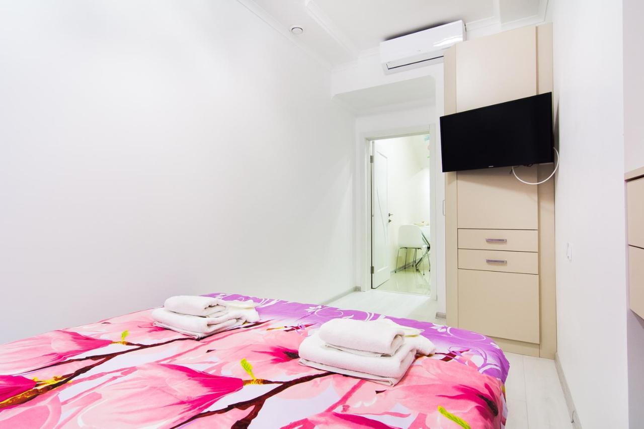 Rose D'Opera Hotel 오데사 외부 사진